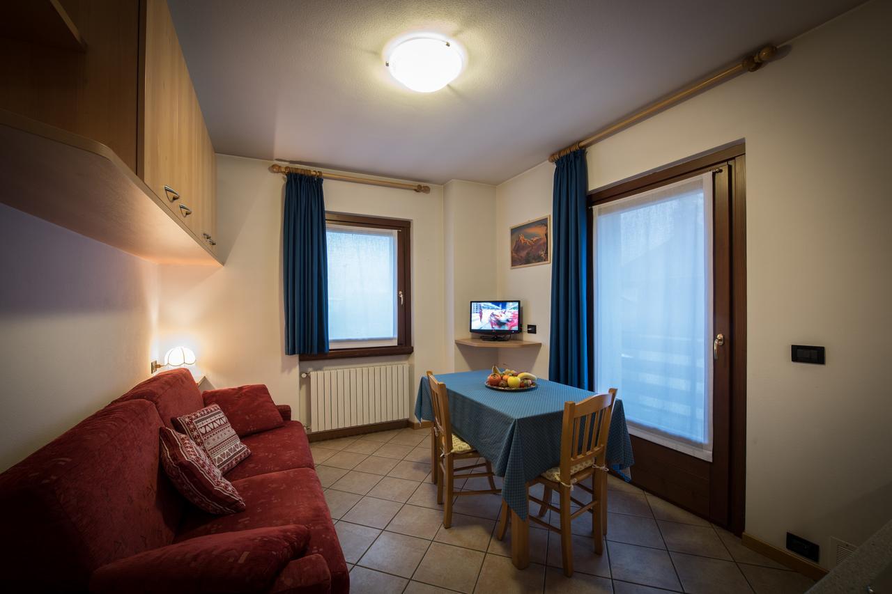 Apartamento Casa Le Rondini Valdisotto Exterior foto