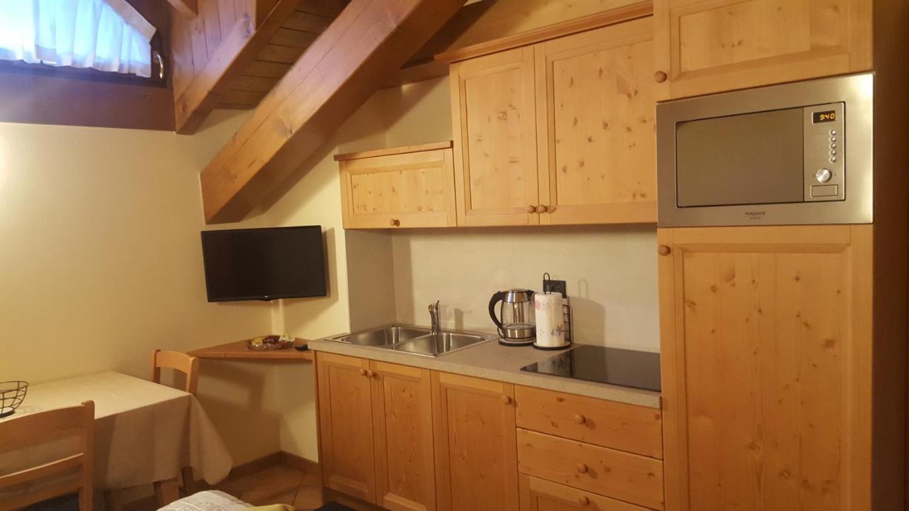 Apartamento Casa Le Rondini Valdisotto Exterior foto