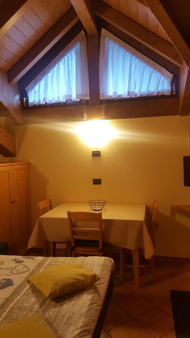 Apartamento Casa Le Rondini Valdisotto Exterior foto